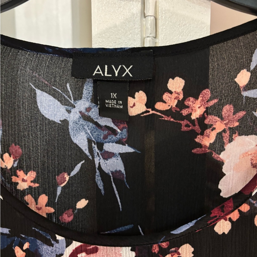 Alyx Black Floral Blouse - Picture 2 of 7
